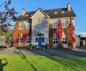 Lynster House