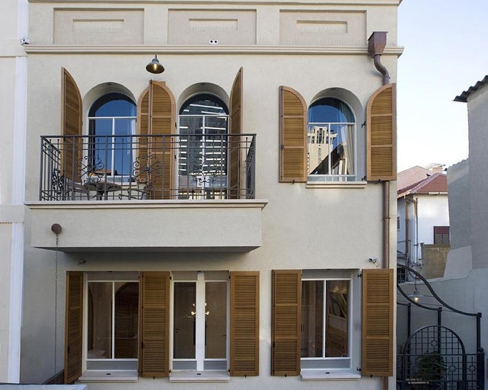 Molcho Neve Tzedek