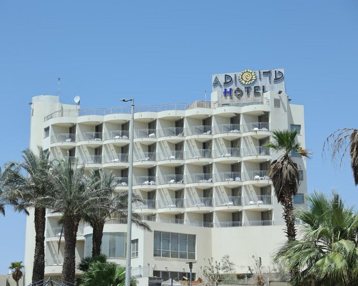 Adi Hotel
