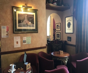 Sulby Glen Hotel