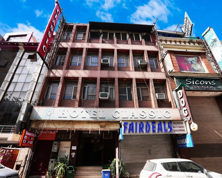 Hotel Classic - Karol Bagh
