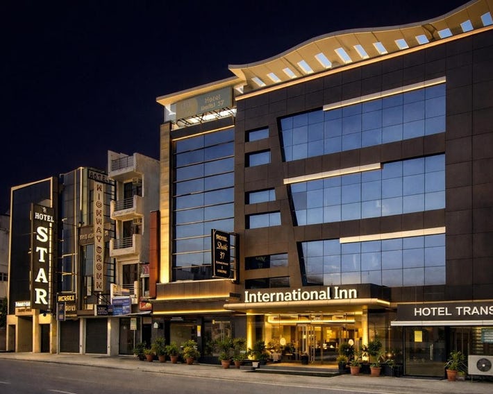 Hotel International Inn - Near Delhi Airport