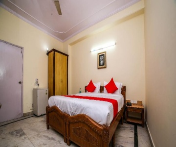 Royal Residency Hotel by OYO Rooms