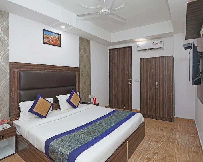 Hotel Rs Residency