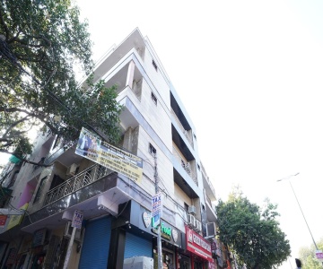 Janak Residency By OYO Rooms