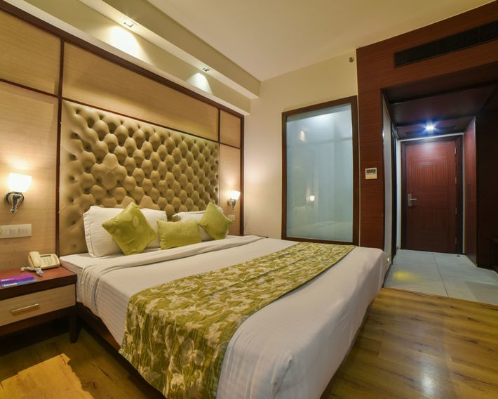Hotel Mint Oodles