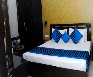 Hotel Elegant International by OYO