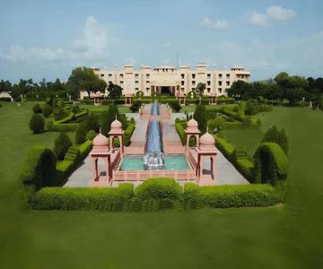 Hotel Gold Palace & Resort