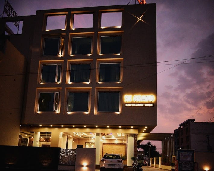 Hotel SK Grand