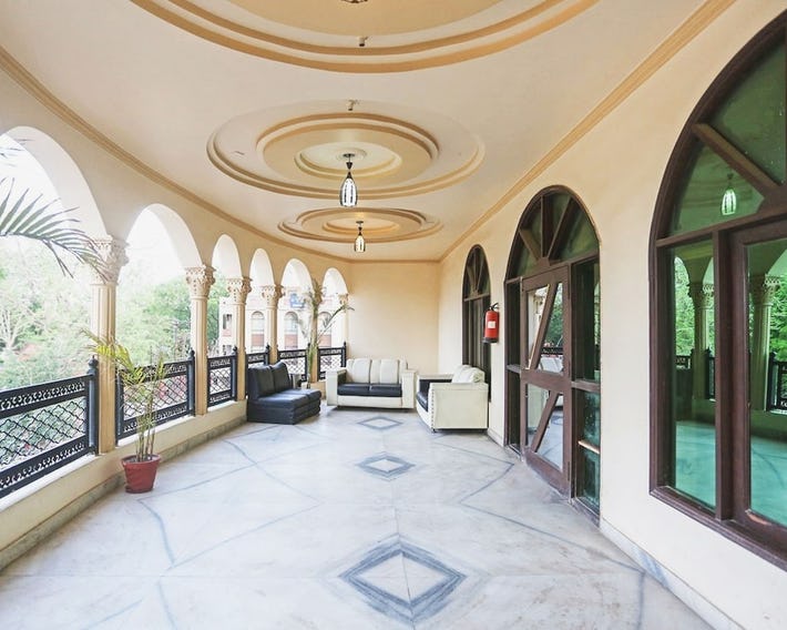 Hotel Tara Palace By Goyal Hotels