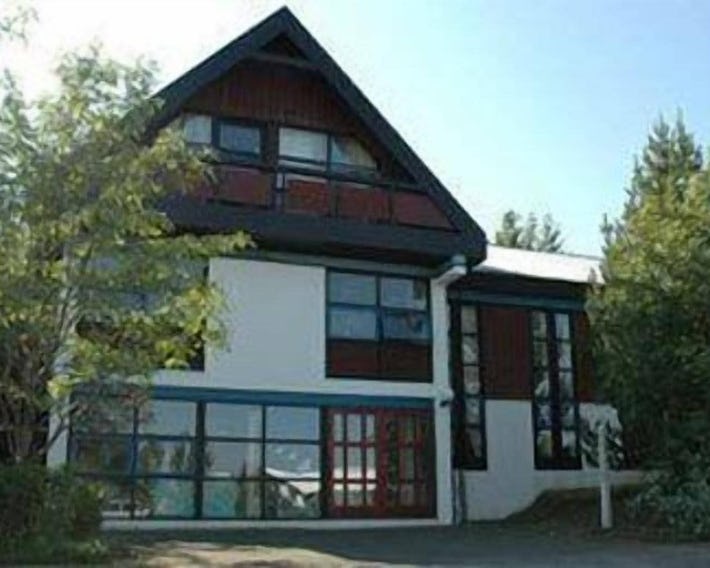 Reykjavik Peace Center - Guesthouse