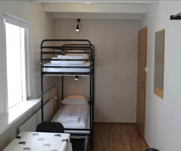 Lonsa Guesthouse
