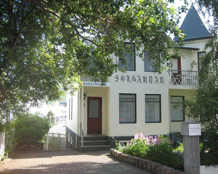 Guesthouse Sólgardar