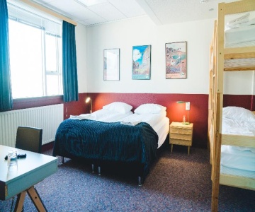 Base Hotel