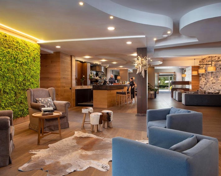 Sport Village Hotel & Spa