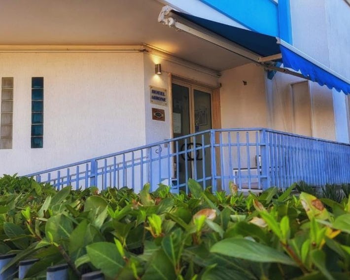 Hotel Airone