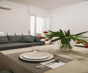 Aura Home rent of rooms with shared kitchen