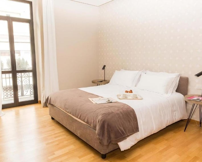 200 Rooms & Terrace