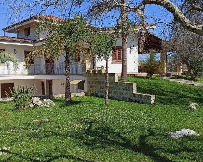 Anna's House