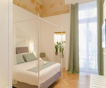 "San Lorenzo Luxury Apartment" - Jacuzzi & Historic Center