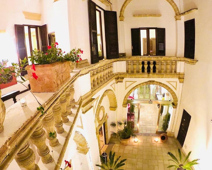 Al Pescatore Hotel & Restaurant