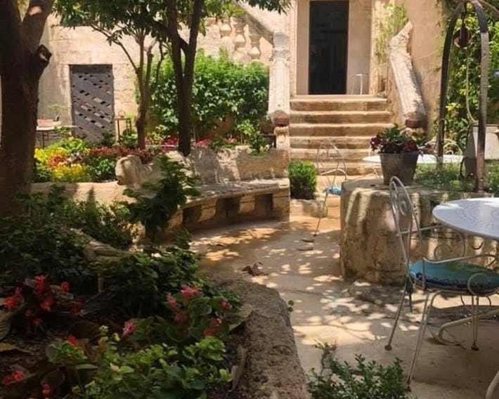 Il Giardino Della Regina