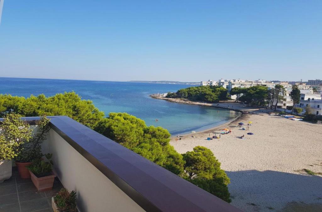 Suite con terrazzo sul mare e discesa in spiaggia a Gallipoli