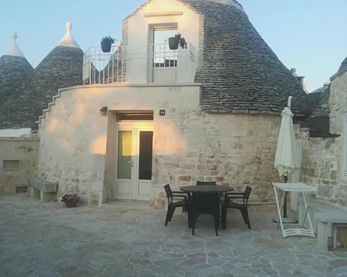 Trulli Manuela 2