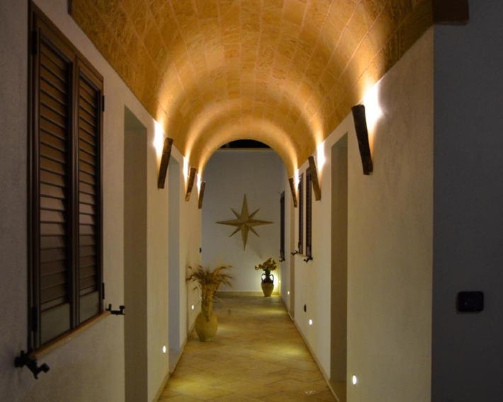 B&B Anemos