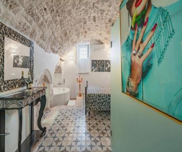 Donna Alfa Suite by Rentbeat
