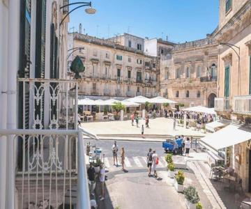 Vista Piazza Home & Solarium By Raro Villas