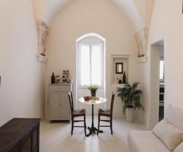 Moma Ostuni Boutique Home
