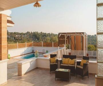 Dimora Home Sweet Home, with pool