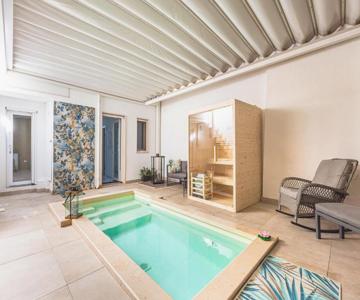 Pasitea Luxury Suite by BarbarHouse