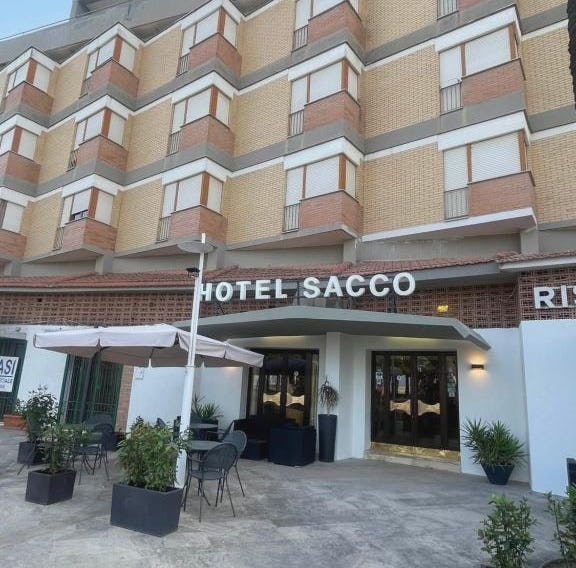Hotel Sacco