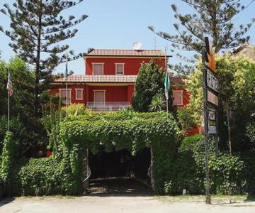 Hotel Solari