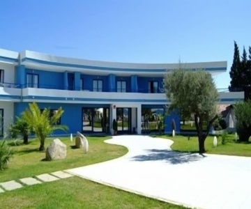 Club Cala Longa