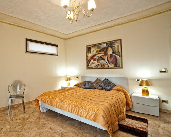 Airport House B&B
