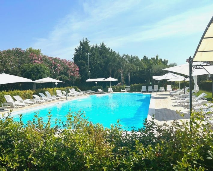 Hotel Park Village