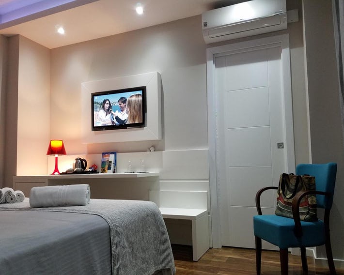 B&B Vanity
