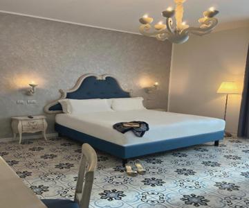 The Gentleman of Tropea