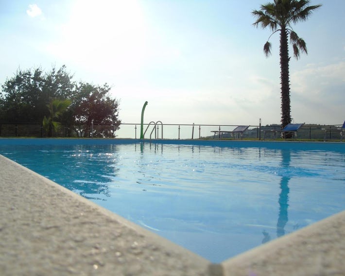 COUNTRY HOUSE Marj & Jo RESORT