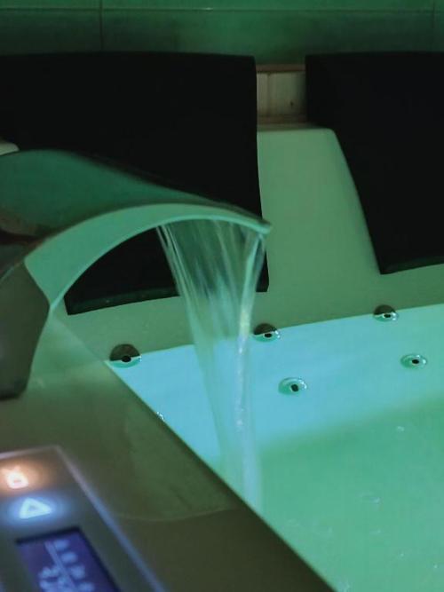 Suittina, Exclusive - Wellness - Living