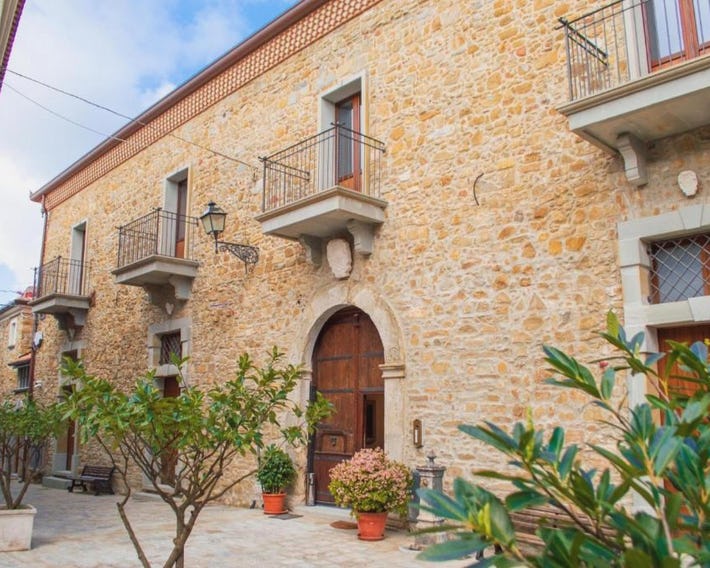 Palazzo Iaquinta - Rooms, Restaurant & Wellness