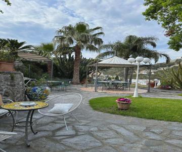 Esclusiva Luxury Villa Con Giardino