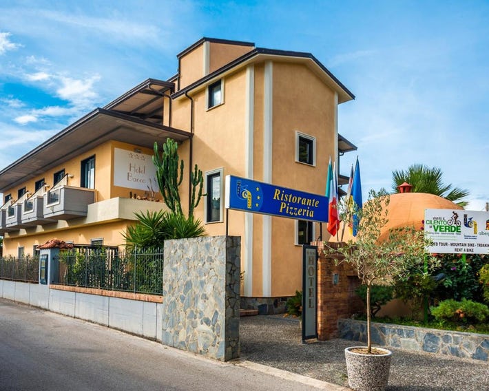 Hotel Ristorante Bacco