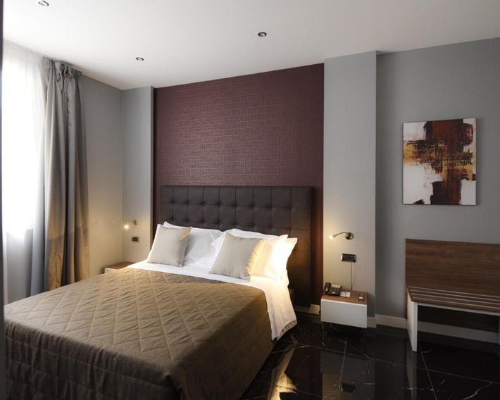 Magri's Hotel