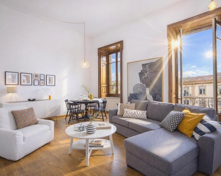 Casa Frangiò Modern Apartment Historical Centre - Authentic Neapolitan Apartment for Families and Fr