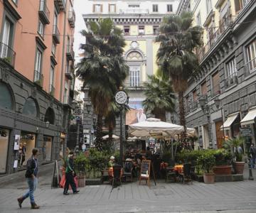 Casa vacanze Napoli Centro Carmen & Sara