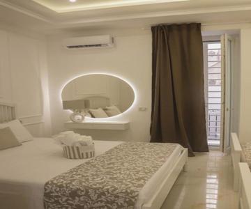 Ferdinando's Home